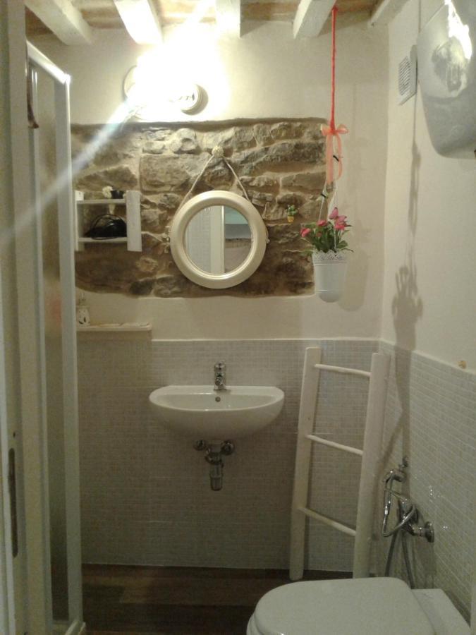 B&B Paradiso Gubbio Bagian luar foto